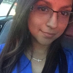 Meet your Posher, Kassandra